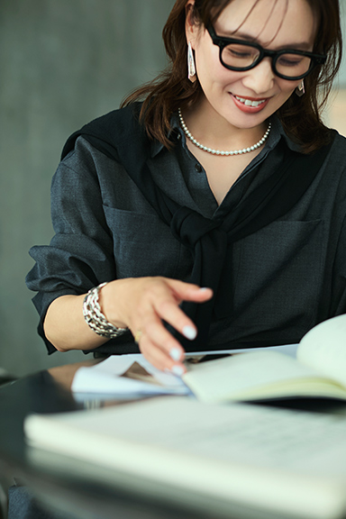 お仕事コーデの石毛さん